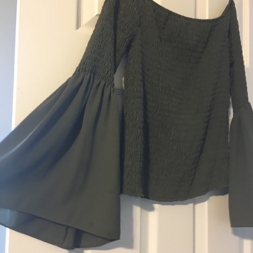 Express off the shoulder top with flowing arms